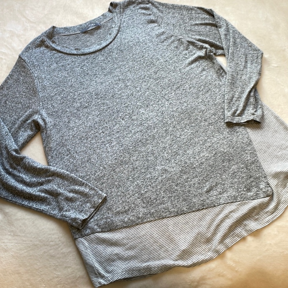 Anthropologie Heather Gray Long Sleeve Tee